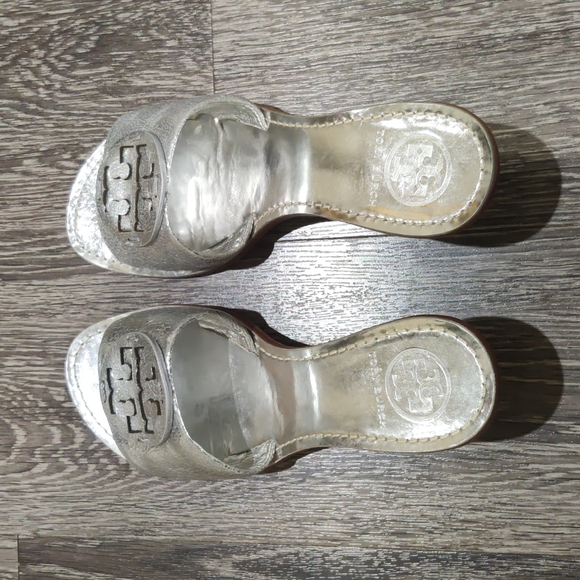 NWOT! $298 Tory Burch, Size 7 - Picture 2 of 8
